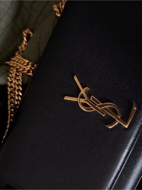 Designer Black Leather Card & Key Holder with Gold metal